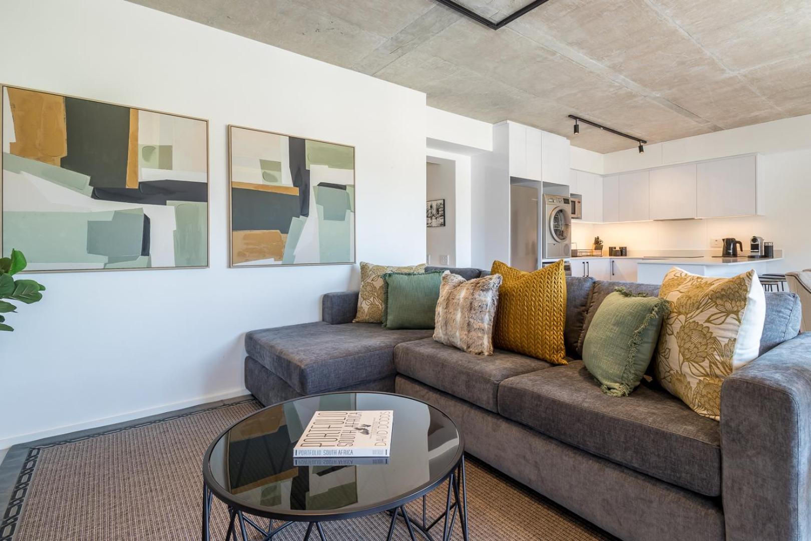 Apartment Luxury & Tranquility At Alphen Glen Constantia *