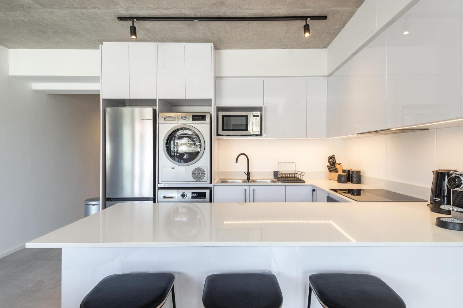 Luxury & Tranquility At Alphen Glen Constantia *