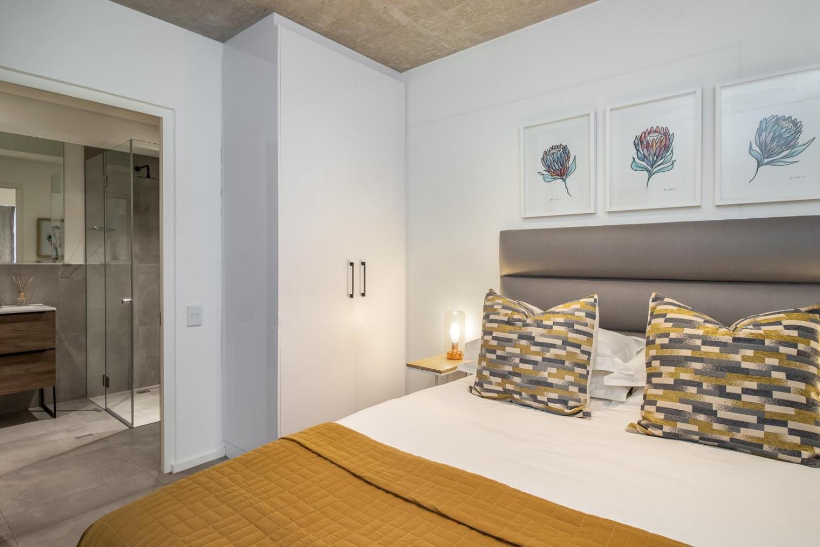 Luxury & Tranquility At Alphen Glen Constantia Apartment