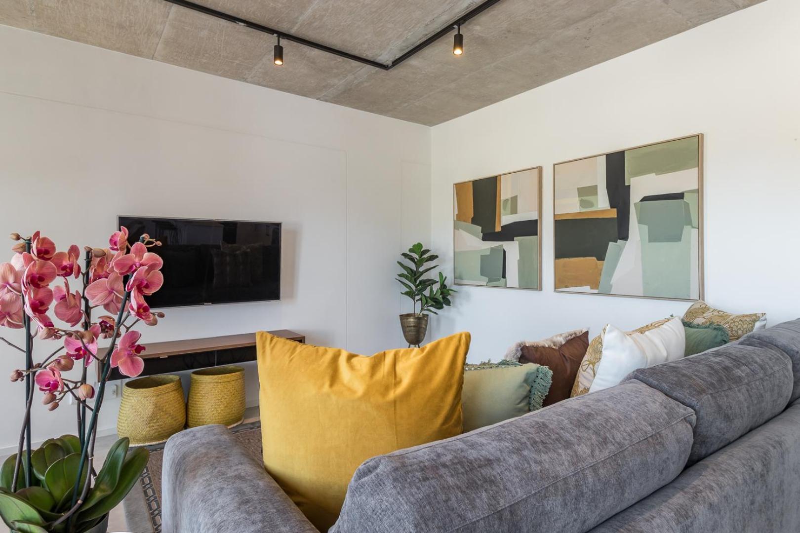 Apartment Luxury & Tranquility At Alphen Glen Constantia Cape Town